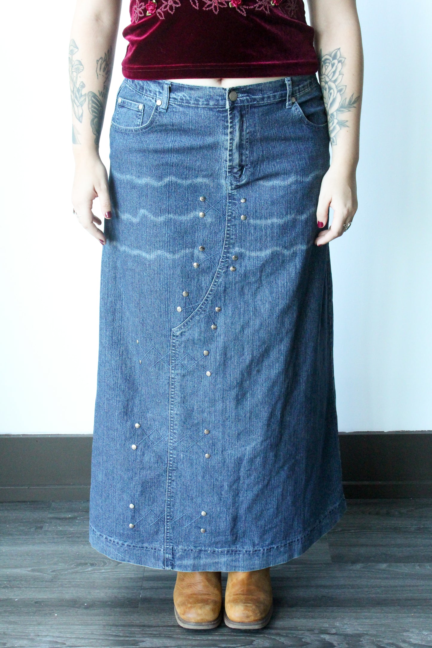 y2k studded denim maxi skirt - SZ L/XL