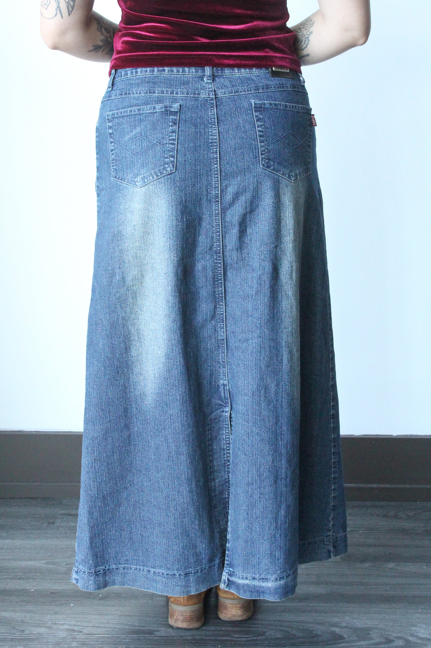 y2k studded denim maxi skirt - SZ L/XL