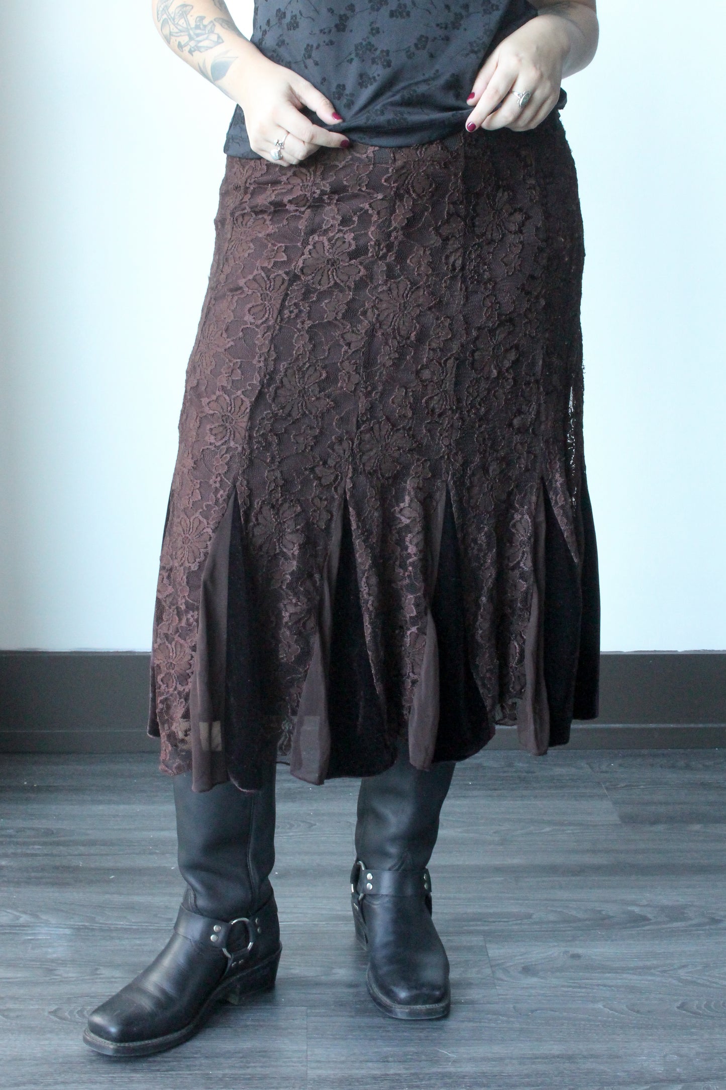 brown lace/ velvet midi skirt - SZ L/XL